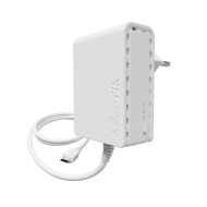 Mikrotik PL7400 PWR-LINE EU cihazı ön görünüm